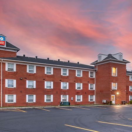 Surestay Plus Hotel By Best Western Кинкардин Экстерьер фото