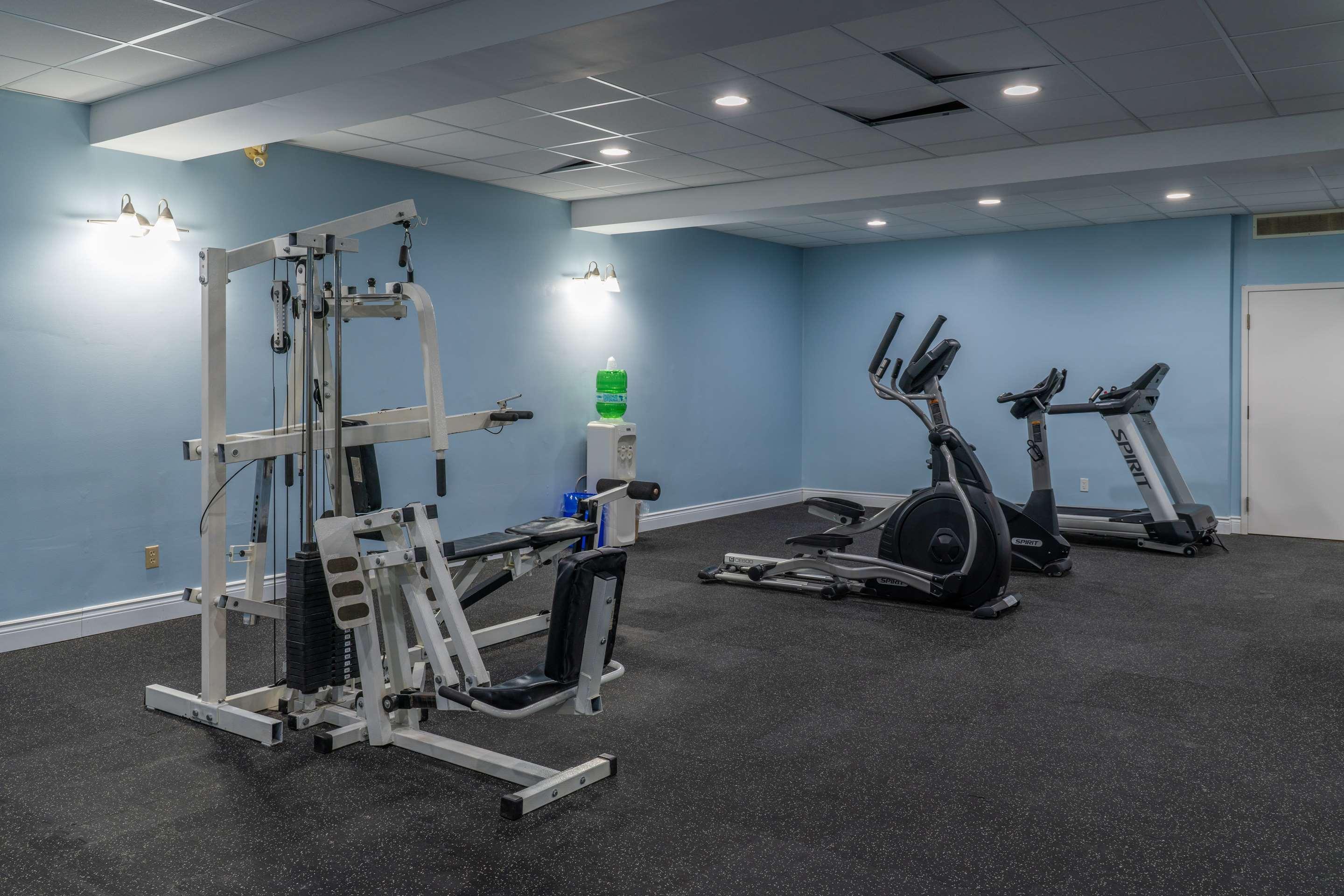 Surestay Plus Hotel By Best Western Кинкардин Экстерьер фото
